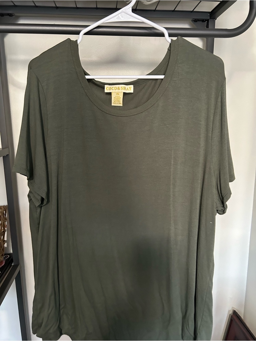 Coco & Shay Women's Olive Short Sleeve Crew Tee